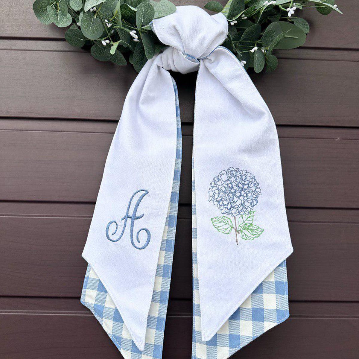 Personalized Wreath Sash – Embroidered Monogram for Seasonal Floral Wreath, Spring Door Decoration, Hydrangea Housewarming Decor