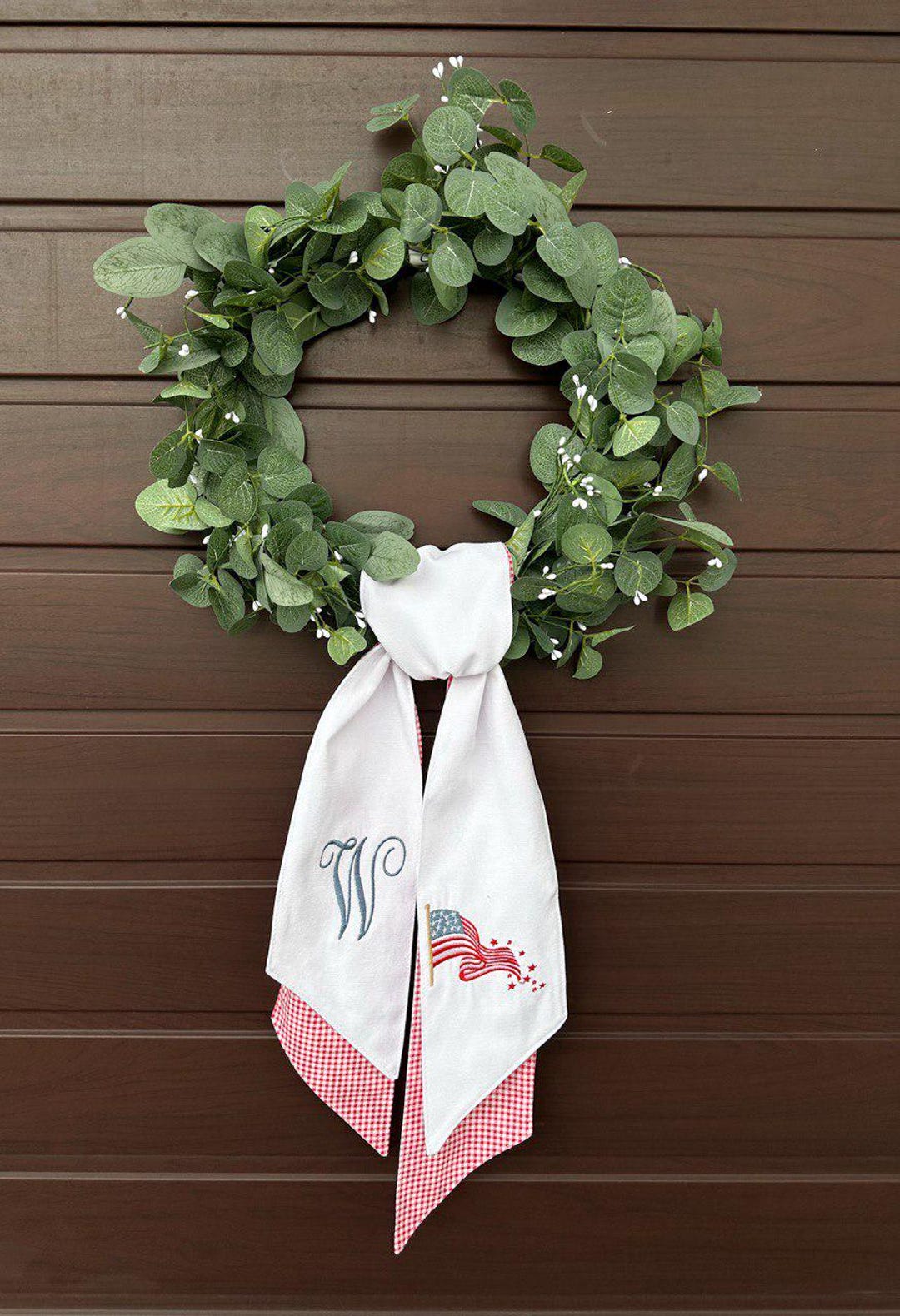 Custom Patriotic Wreath Sash, 4th of July Decor, Independence Day Red White Blue Door Decor, Patriotic Home Decor, 250th Anniversary Gift - Initial wh Flag, Add a red sash
