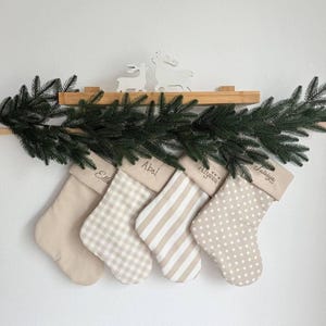 Personlig julstrumpa | 30 x 37 cm | 14,5 x 11,8 cm | Broderad juldekoration | Unik julklapp