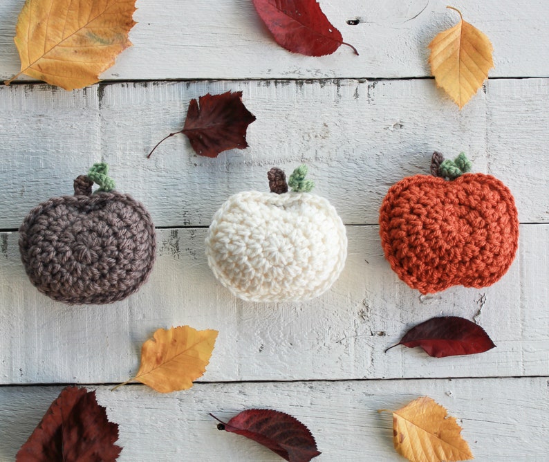 Crochet Pumpkin Pattern, Crochet Pumpkin Garland, Rustic Crochet Pumpkin, Fall Crochet Pattern, Crochet Pumpkin Decor, Thanksgiving Decor image 5