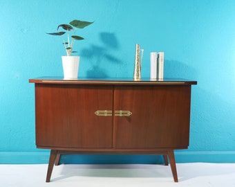 Credenza vintage degli anni '60