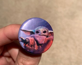 Disney Star Wars Mandalorian 1.25" Pinback Button Baby Alien #10