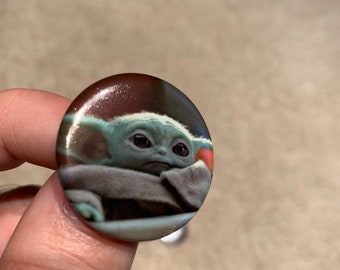 Disney Star Wars Mandalorian 1.25" Pinback Button Baby Alien #1