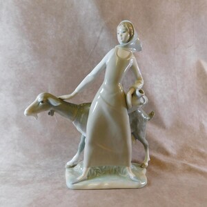 Lladro goat - Etsy 日本