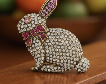 人気アイテム Heidi Accented Crystal Rabbit Hoppity Hippity Signed Daus アクセサリー