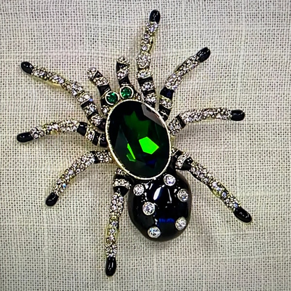 Heidi Daus Leggs McDaus Crystal and Enamel Spider Pin Brooch Swarovski Elements