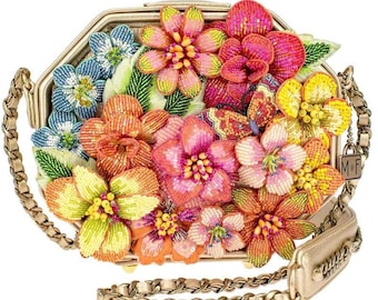 新品❗️メリーフランシス装飾バッグMARY FRANCESビーズ フラワー