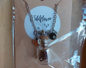 Pumpkin patch tarantula necklace