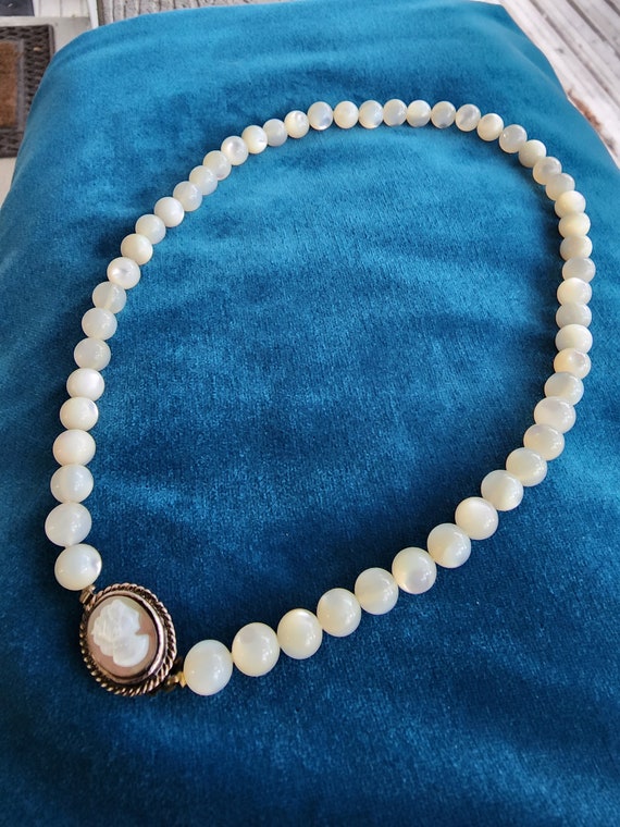 mother of pearl cameo Gem