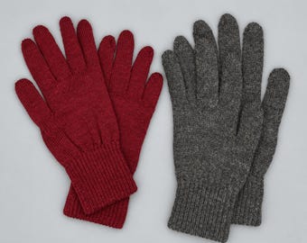 Soft and Warm Alpaca Gloves Made from 100% Baby Alpaca Wool, unisex, in gray