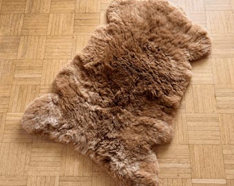 Alpaca Wool Rug – 110 × 70 cm High Pile Bedside Rug in Natural Tones