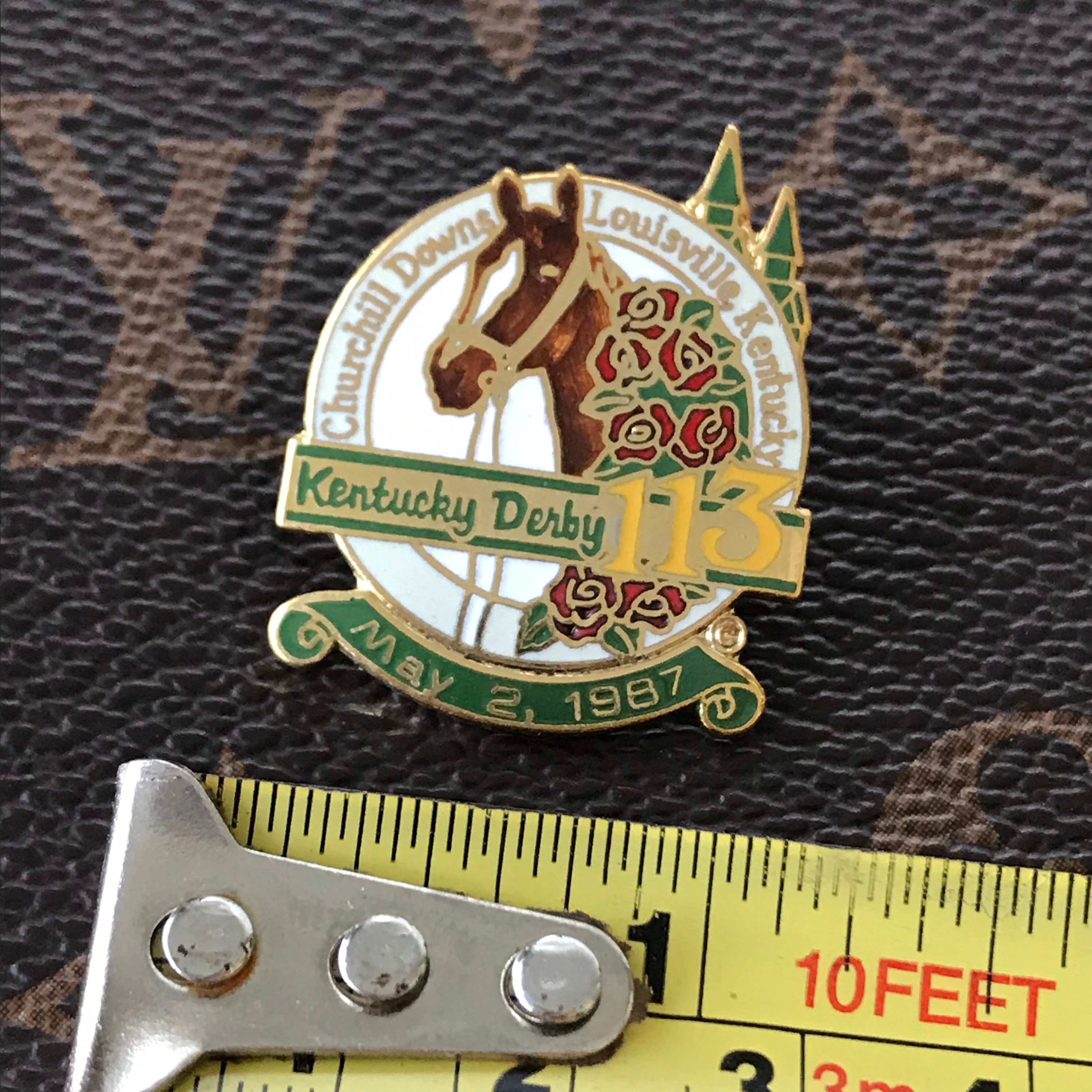 1987 113th KENTUCKY DERBY Horse Racing Gold Collector Pin Back Etsy