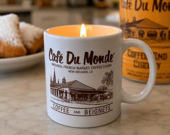 Official Cafe Du Monde Mug Candle – Made in New Orleans Themed Souvenir, Beignets & Coffee Scented, Reusable Coffee Mug, French Quarter Gift