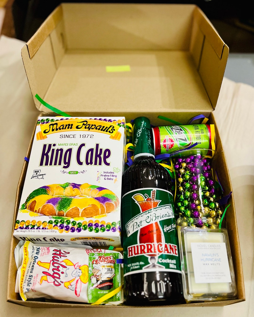 mardi gras gift shop