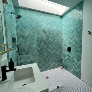 REMODELACIÓN DE BAÑO / Diseño de interiores profesional Servicios de diseño electrónico / Decoración del hogar / Tablero de estado de ánimo / Renders 3D / Selección de colores / Lista de compras