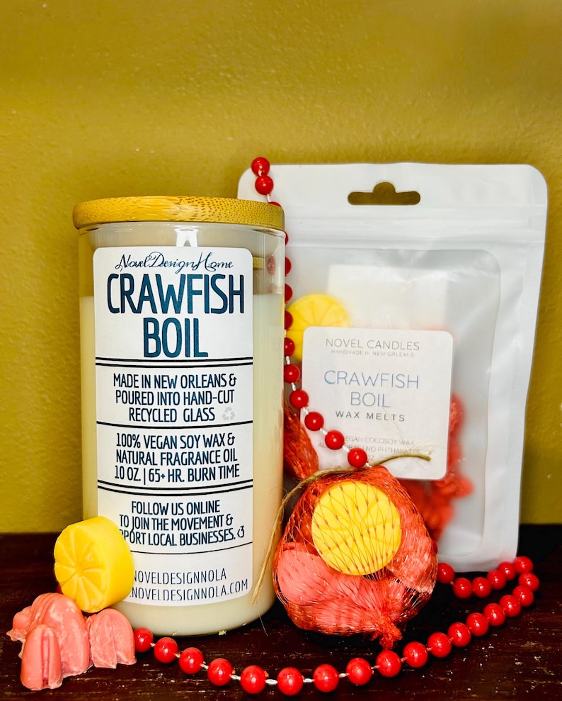 crawfish boil scented candle made in New Orleans Louisiana all natural candle with bamboo wood lid eco friendly candle company crawfish shaped wax melts with mini crawfish and lemon shaped wax tarts recycled glass handmade in Louisiana