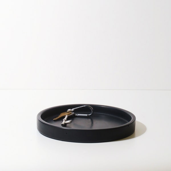 Small Black Concrete Tray | Round Concrete Tray | Minimal Decorative Tray