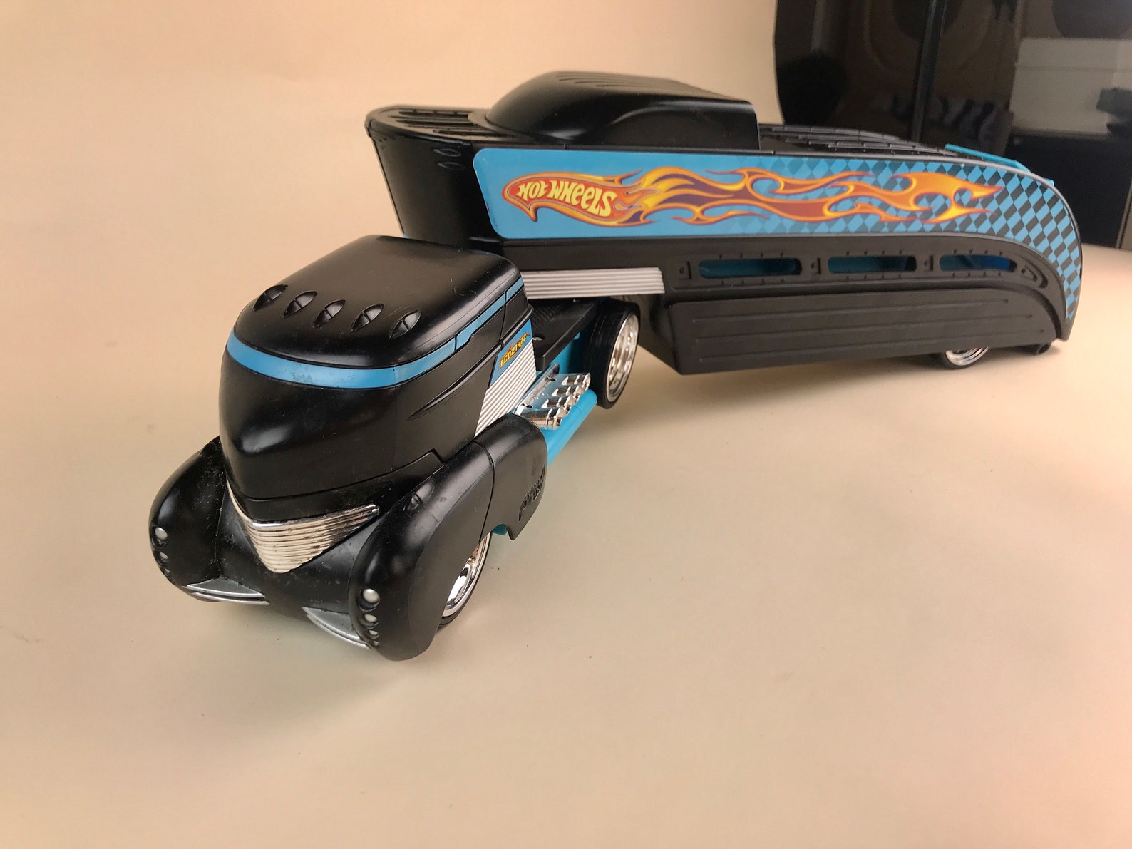 1980s Hot Wheels Semi Truck Car Hauler Scale Model Blue Etsy