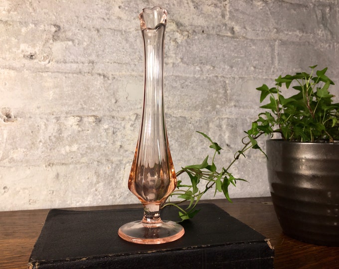 Mid Century Swung Vase Vintage Stretch Vase Small Peach Etsy