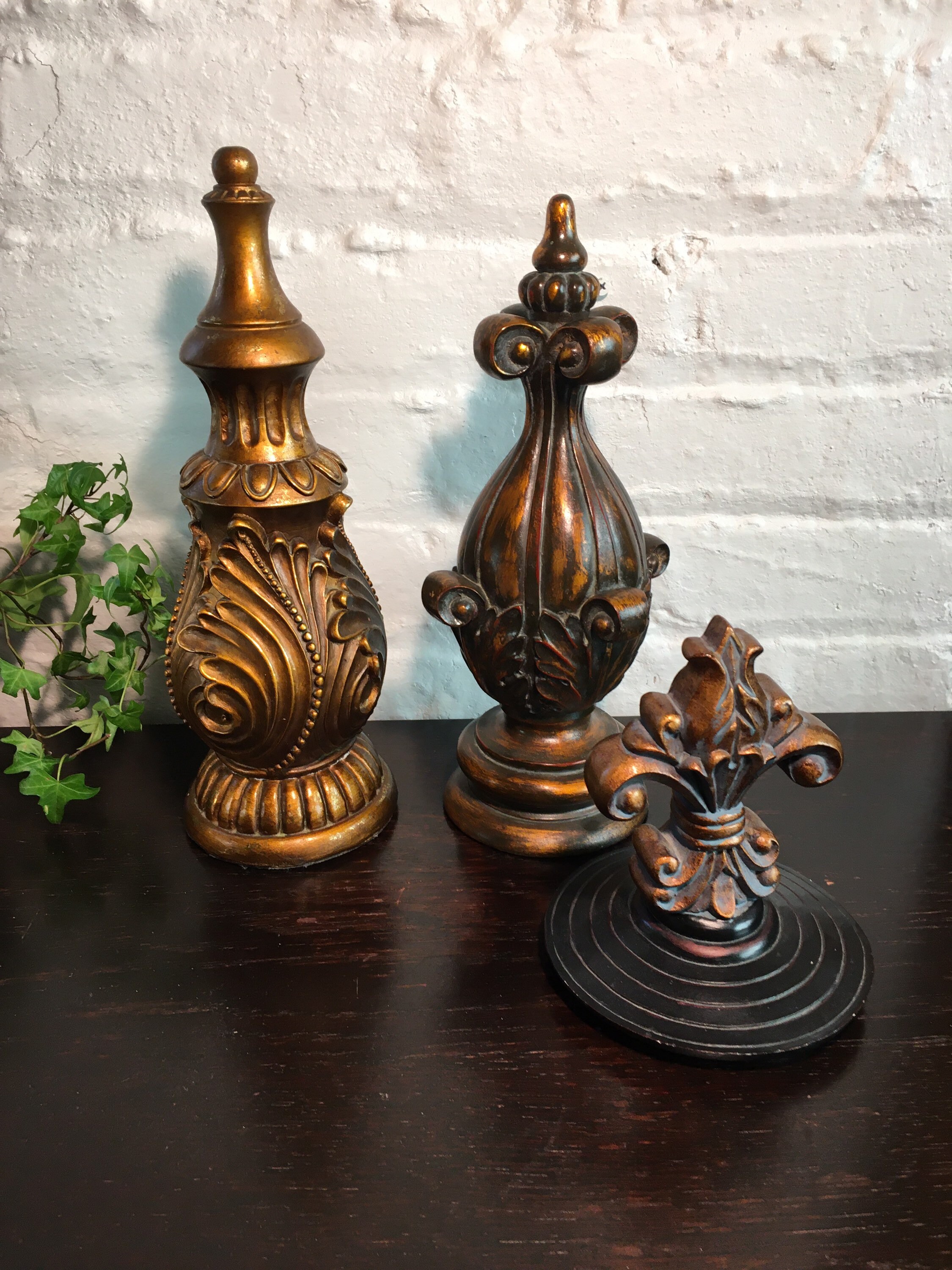 Vintage Tabletop Finial Wooden Shelf Desc Statue Atomchicago Etsy