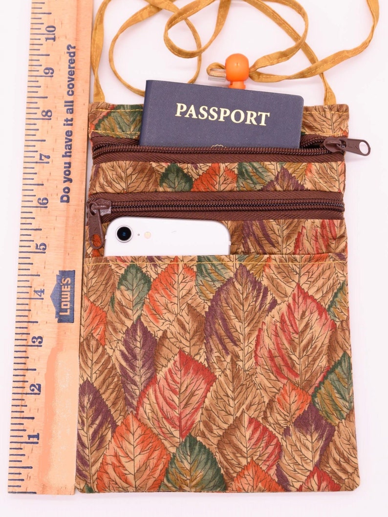 Cell Phone Crossbody Zipper Bag; Autumn Leaves with Adjustable Strap