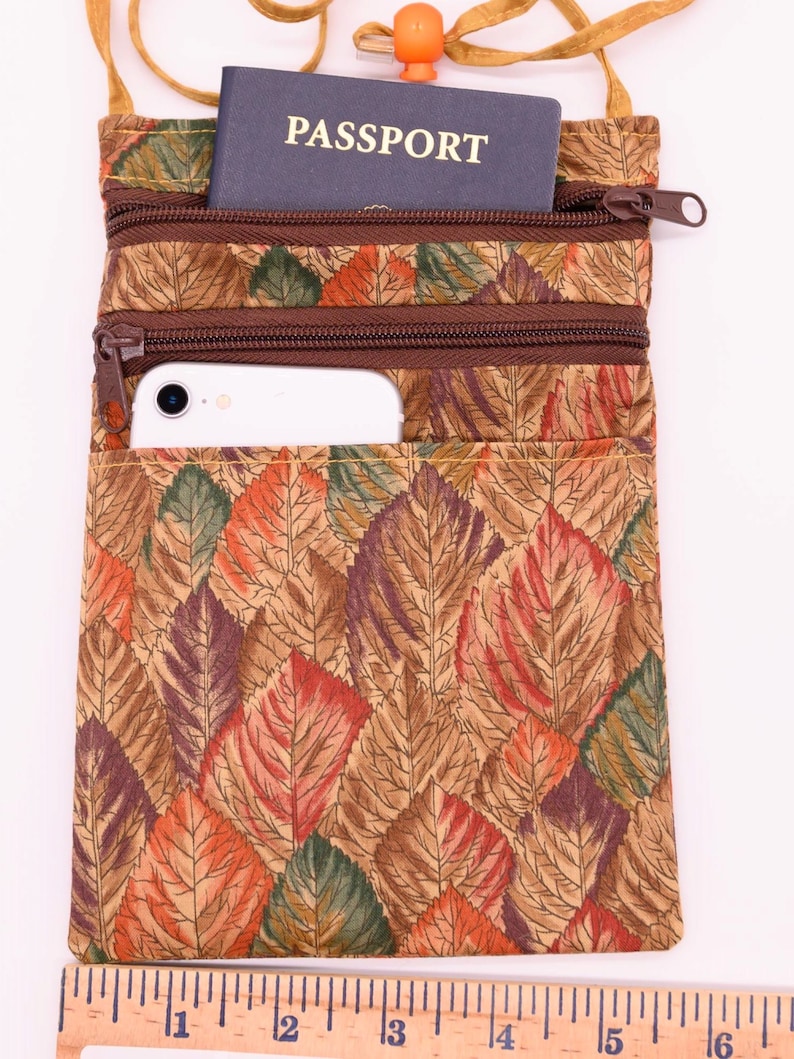 Cell Phone Crossbody Zipper Bag; Autumn Leaves with Adjustable Strap
