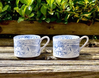 Paire de scènes de paysan bleu royal toscane vintage/scène de campagne grande tasse ou grande tasse à soupe en porcelaine tendre, fabriquées en Angleterre #2405054