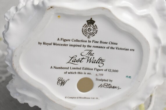 Vintage Royal Worcester the Last Waltz Figurine No.6759 in Limited