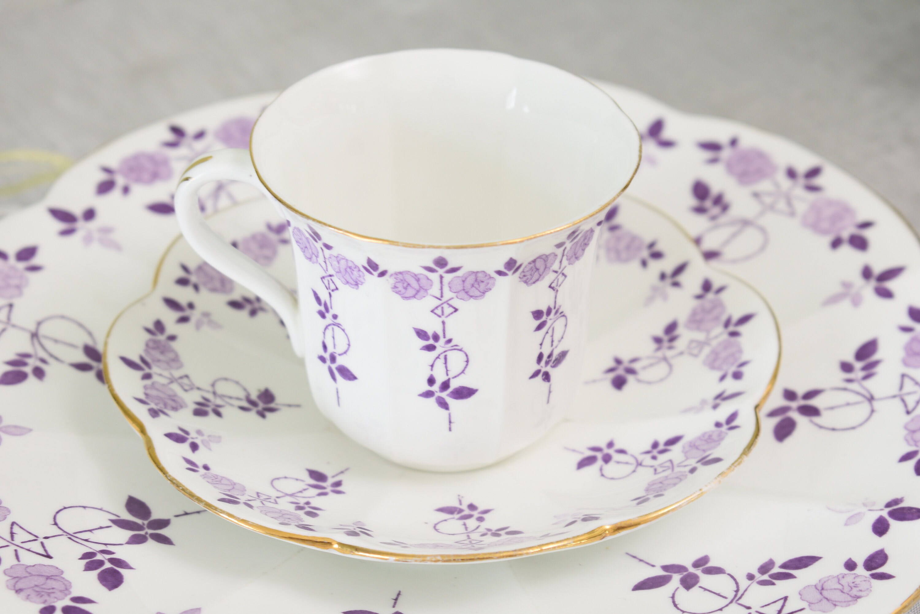 Rare Wileman Foley PRE Shelley Art Deco, Rose Purple Pattern