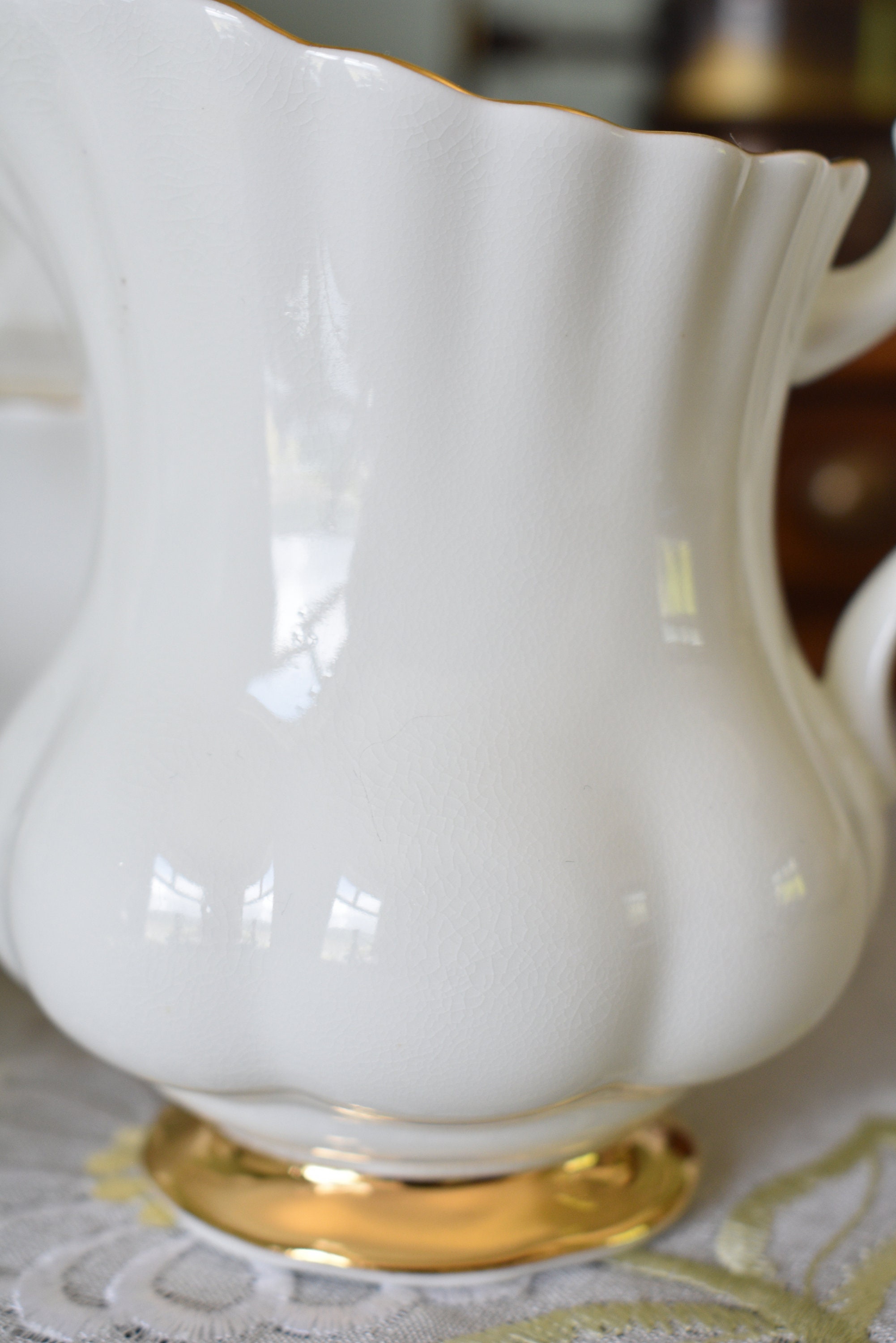 ロイヤルアルバート  ヴァルドール   トリオ ヴィンテージ ロイヤル アルバート ヴァル ドール、ティーカップ