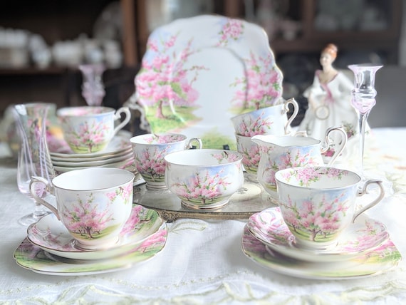 Vintage royal albert tea clearance set