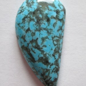 25.70 ct. Half-Heart Stabilized Kingman AZ Turquoise Cabochon Gemstone, CD 015