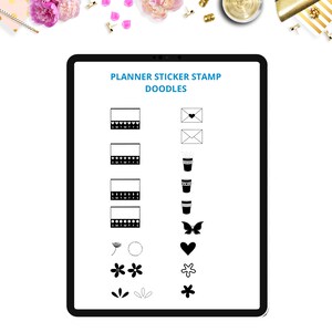 以下が含まれることがあります： PLANNER STICKER STAMP DOODLESと書かれたデジタル画面には、週次カレンダーのヘッダー、封筒、コーヒーカップ、蝶、ハート、花、および様々な植物の形をした白黒のアイコンがグリッド状に配置されています。