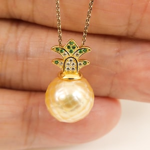 Pineapple Designed Facettierte Südsee Perle Anhänger Halskette, 18K Gelbgold auf 925 Sterling Silber #SP1820