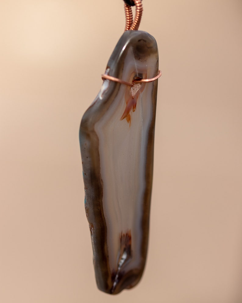 Wire-Wrapped Arizona Agate Cabochon Necklace