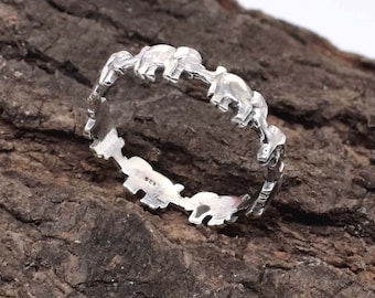Elephant Family 925 Sterling Silver Ring: Animal Lover Band