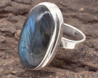 AAA Quality Natural Blue Labradorite Gemstone Ring, 925 Sterling Silver Ring, Oval Shape Labradorite Ring, Handmade Silver Ring Gift For Her