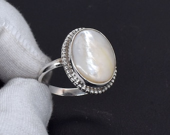 Handmade Oval MOP Ring: 925 Sterling Silver Gemstone