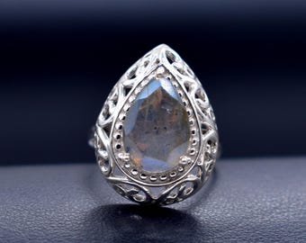 Pear Labradorite Ring: Filigree 925 Sterling Silver Ring Size Available