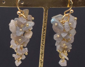 Boucles d'oreilles en perles en forme de raisin - Bijoux élégants et personnalisés