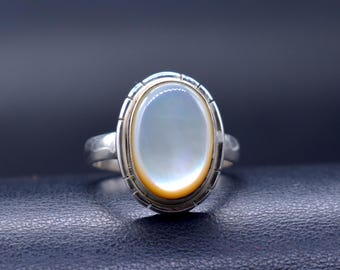 Handmade Oval Mother of Pearl Ring: 925 Sterling Silver