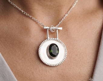 Green Tourmaline Designer Pendant 925 Sterling Silver Natural Gemstone Jewelry