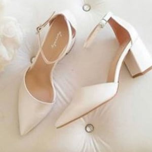 Stiletto Bride Shoes ,block heel,Ankle Strap Bridal Shoes , Ivory Wedding Shoes for Bride, Buckle Bride Shoes ,Ivory  Shoes