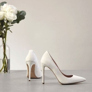 Ivory Wedding Shoes For Bride , high  heel, Bridal Shoes , Wedding Shoes, Bride Shoe for Wedding,  Ivory Shoes , thin heel