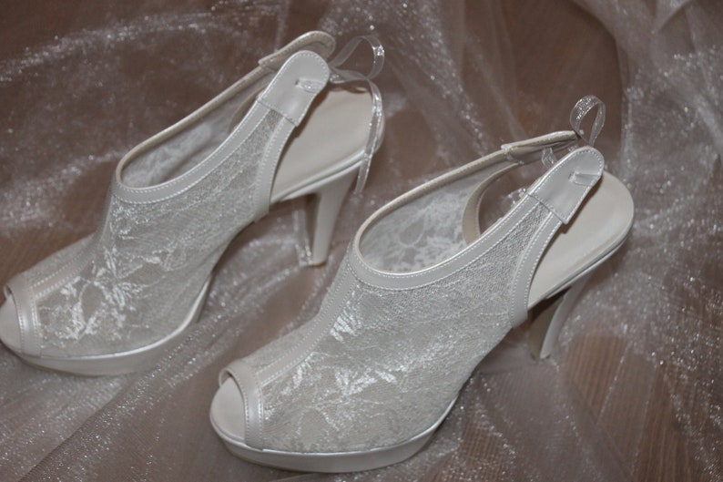 satin bridal shoes