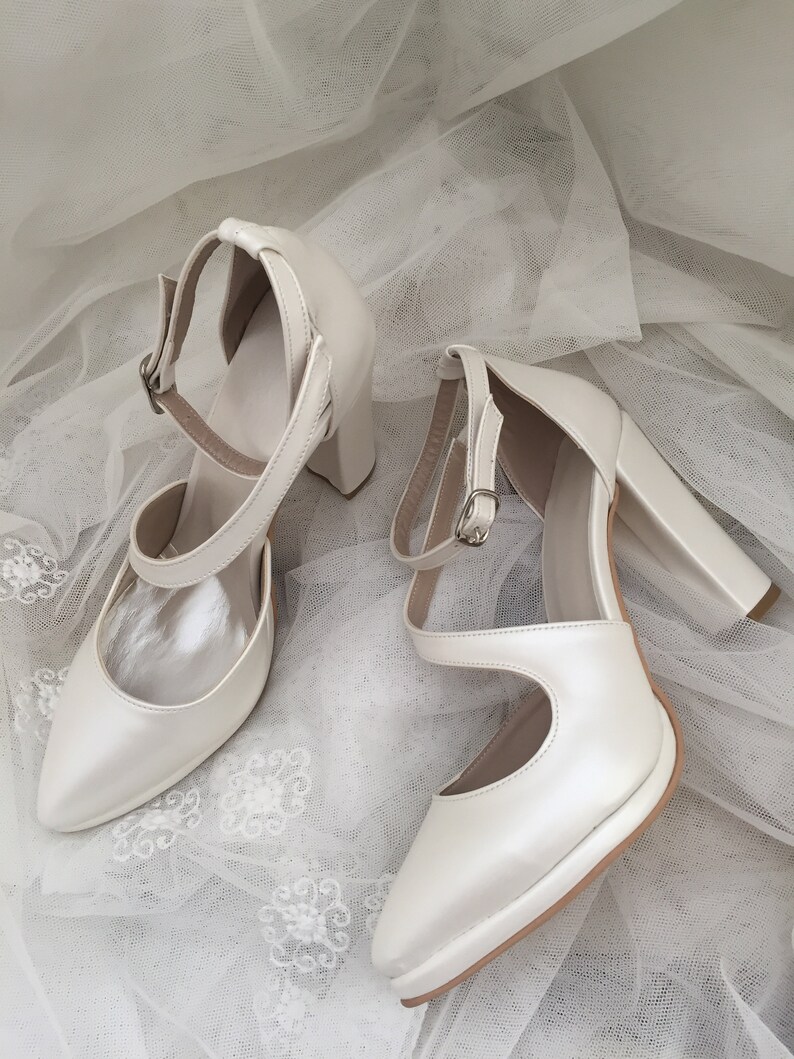 stiletto bridal shoes