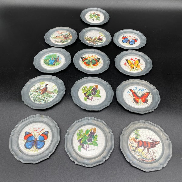 Vintage, medallions, small frames, coasters, tinplate, set of 11, butterflies decor, animals, DHP, RUDTH FRANCE, accumulations, decoration