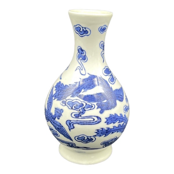Vintage, vase chinois, porcelaine blanche, décor bleu dragon crachant feu, dragon ailé, Made In China, fleurs, bouquet, bibelot, art, Chine