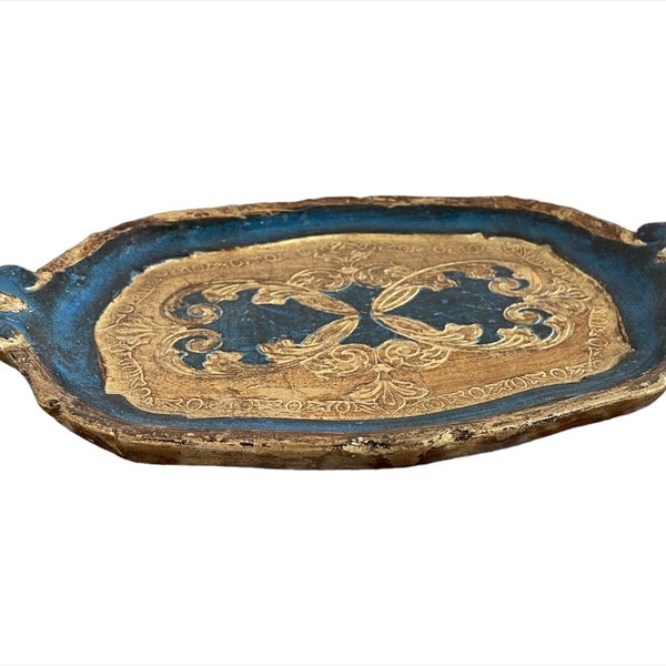 Vintage, Florentine tray, wood, gilded, royal blue painted background, sockets, 4 ex-voto decor, rosettes, leaves, Italian chic, carved, France