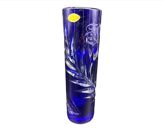 Hand-cut blue crystal soliflore vase – genuine crystal, leaf decoration, Bohemian style, dated 2001